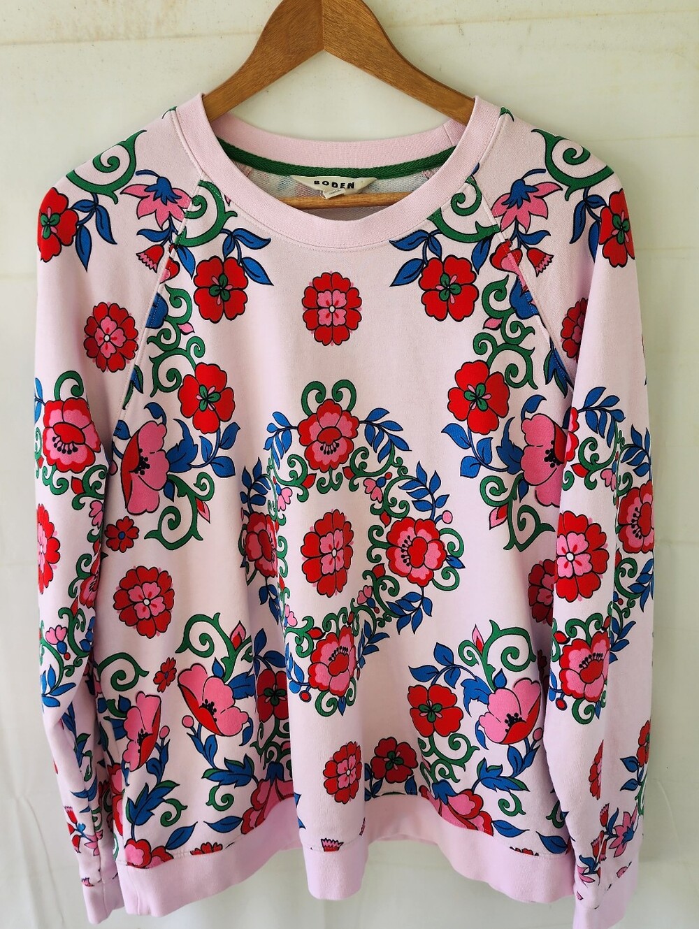 Boden Pink Floral Print Sweatshirt - Picture 4 of 12